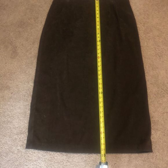 Harve Benard Faux-Suede Brown Slit Pleated Maxi Skirt, Size 16 - Picture 3 of 10